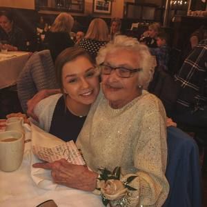 Meet your Posher, Emma